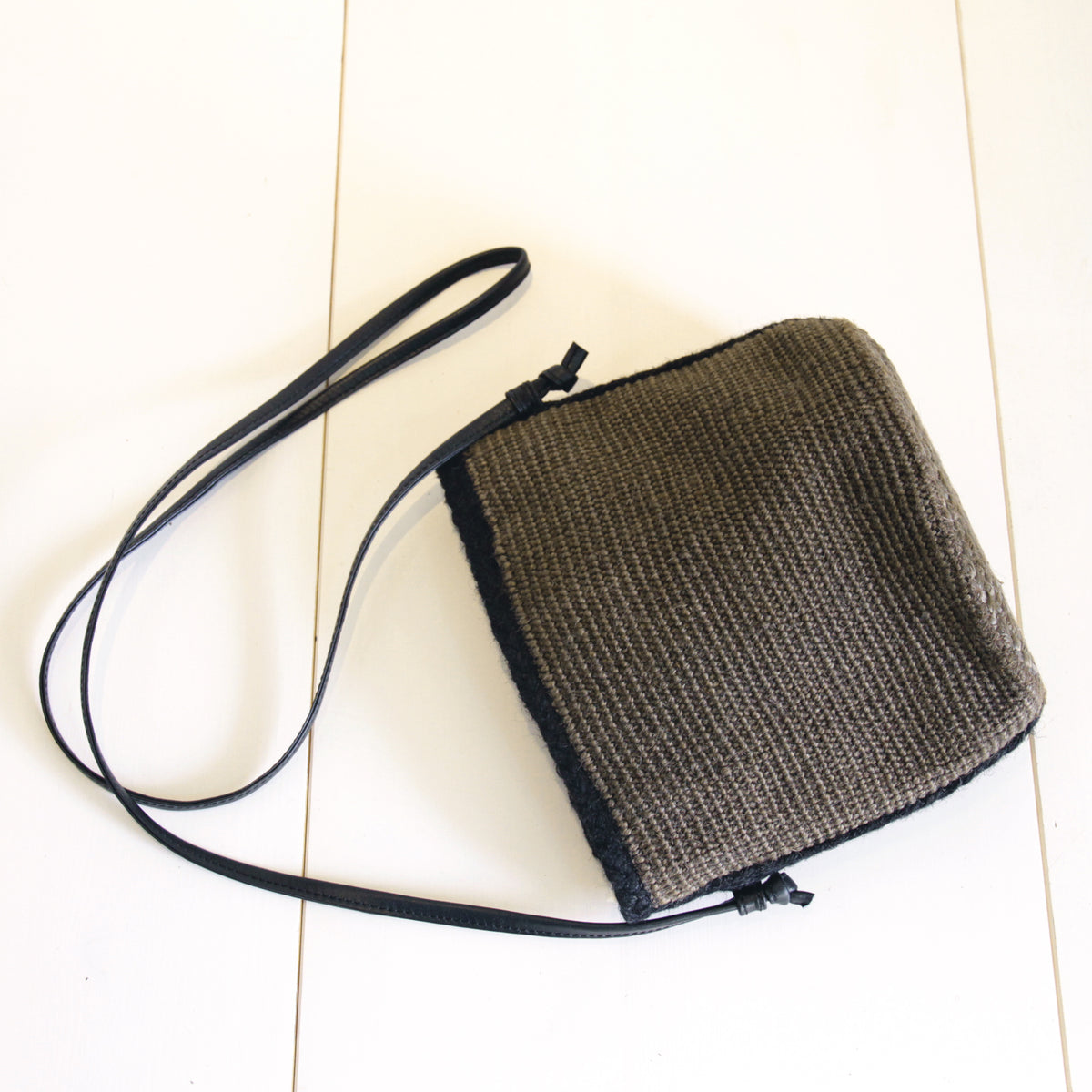 Jute mini Sholder bag with leather strap #NA905 'Water' [BLACK]